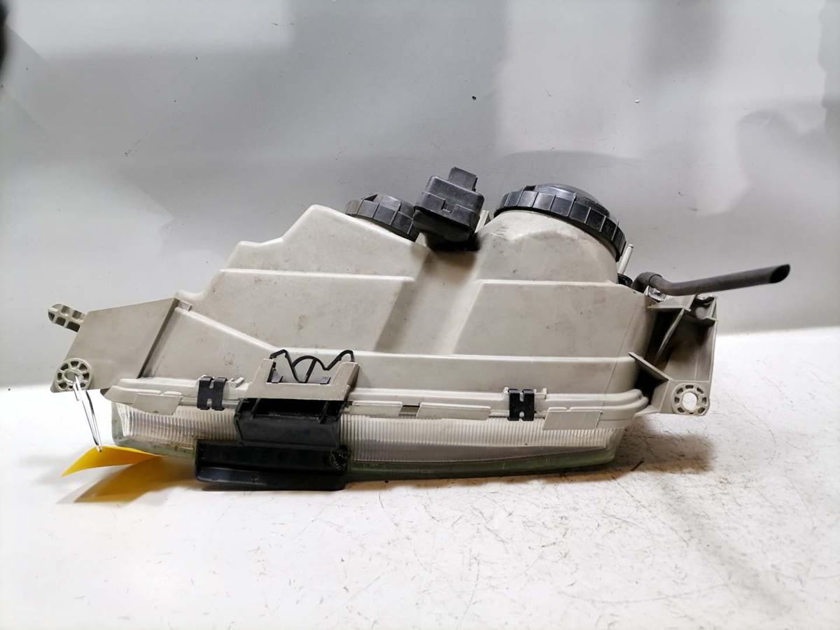 Saab 9-5 original Scheinwerfer rechts Halogen Vorfacelift BJ99